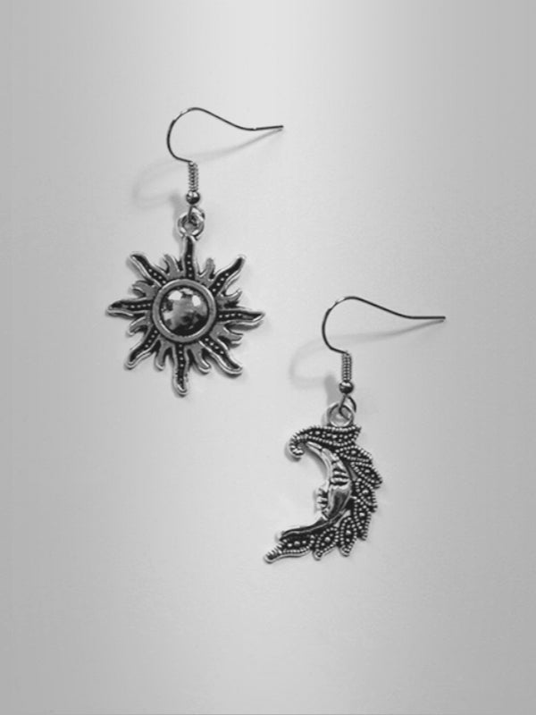 Boho Mopn Star Earrings